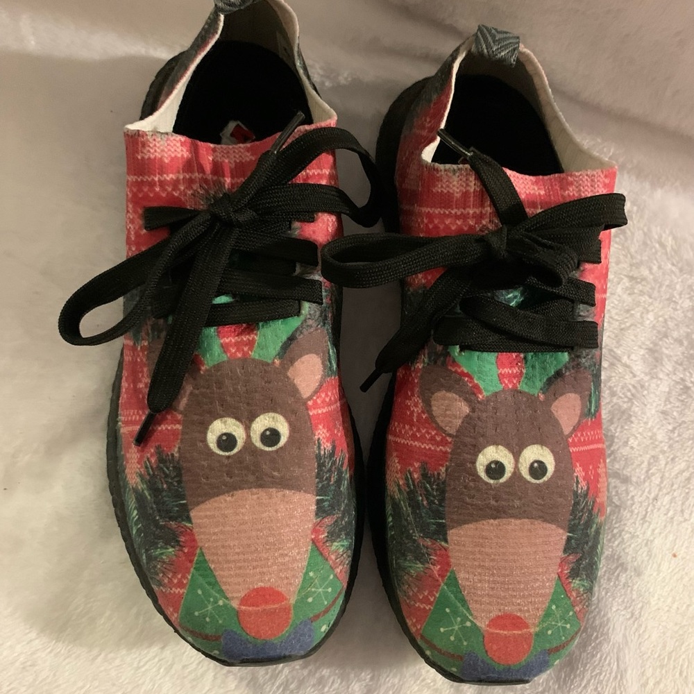 SKOR sneakers